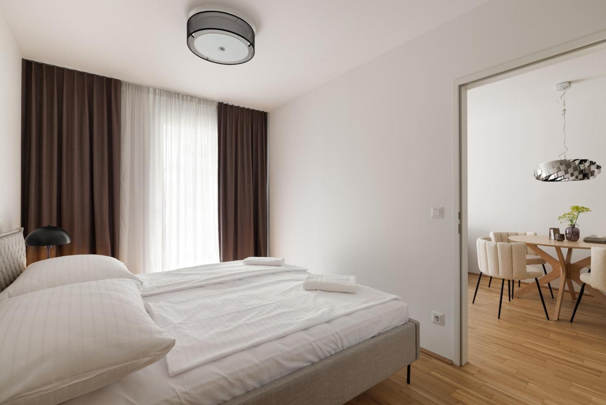 Coho City Apartments Mit Hauseigener Tiefgarage Vienna Exterior photo