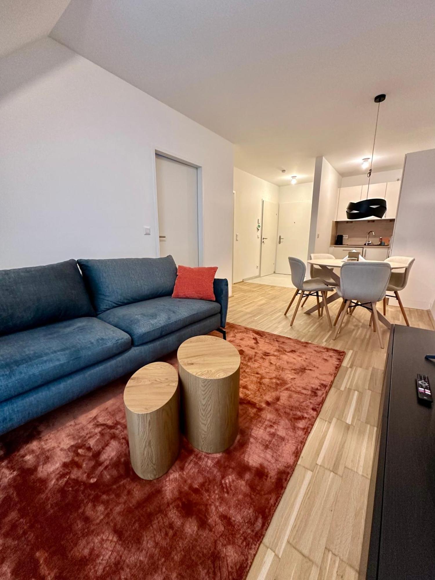 Coho City Apartments Mit Hauseigener Tiefgarage Vienna Exterior photo