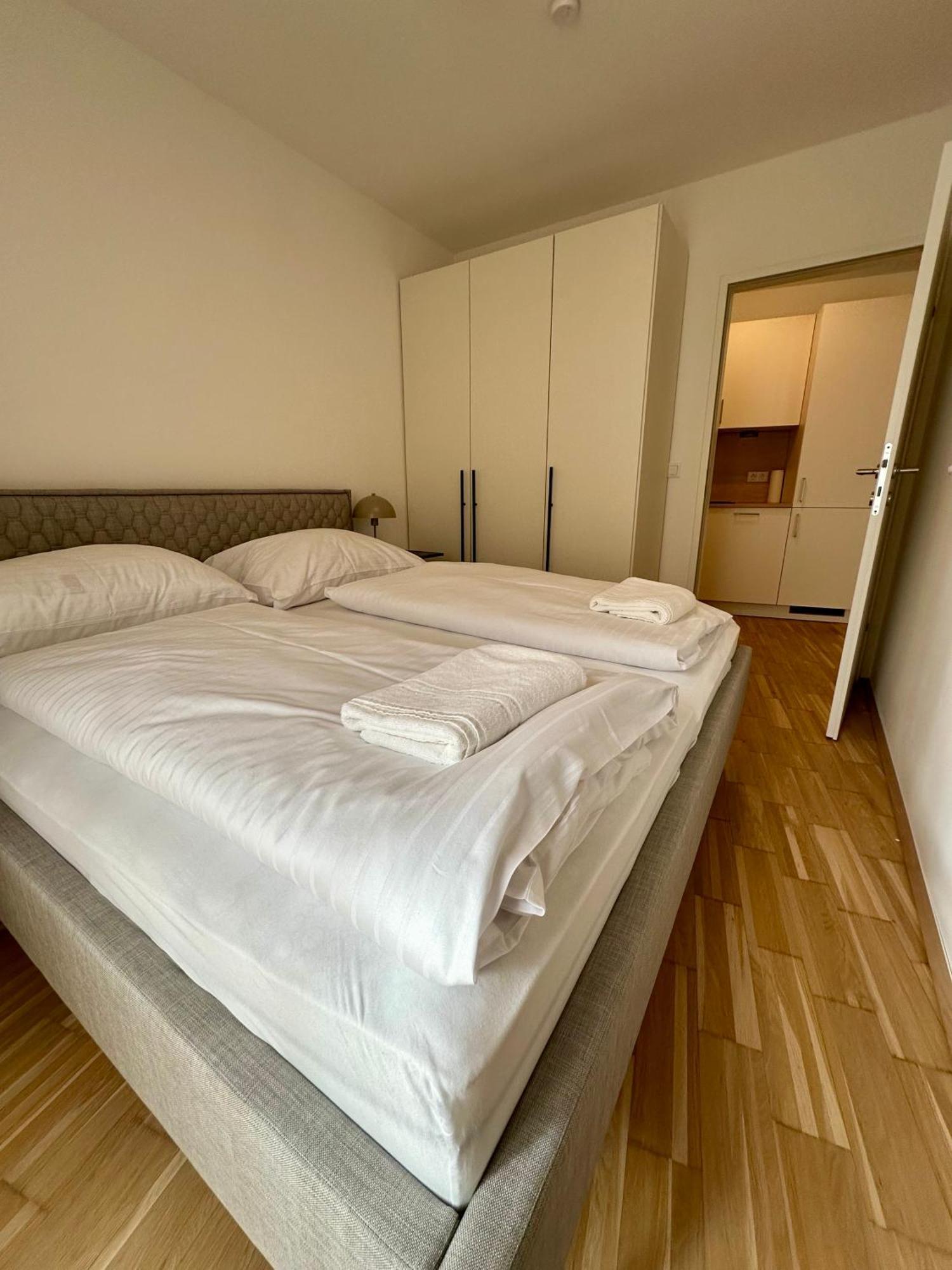 Coho City Apartments Mit Hauseigener Tiefgarage Vienna Exterior photo
